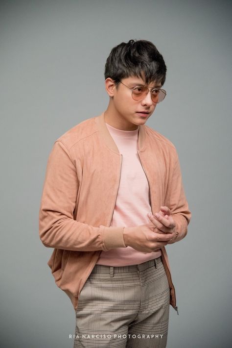 Daniel Padilla 2019 © Daniel Padilla Photoshoot, Daniel Padilla Haircut, Daniel Padilla Hairstyle, Kathryn Bernardo Photoshoot, Dressing Sense For Men, Dj Pics, Aesthetic Wear, Daniel Johns, Daniel Padilla