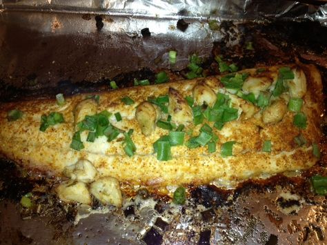 broiled flounder recipe Stuff Flounder With Crab, Flounder Recipes Healthy, Broiled Flounder, Breaded Flounder, Cooking Flounder Filets, Crabmeat Recipes, Lemon Pepper Flounder Baked Fish, Grilled Flounder, Flounder Fish Recipes