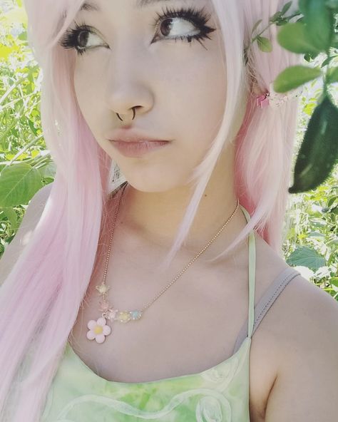 Fluttershy Cosplay Makeup, Flutter Shy Cosplay, Flutterbat Cosplay, Fluttershy Makeup, Fluttershy Costume, Fluttershy Cosplay, Mlp Cosplay, Pretty Hate Machine, Fluttershy Human