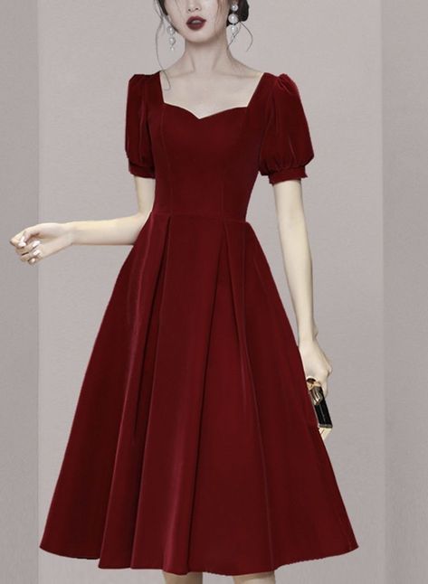 Red Velvet Dresses, Red Frock, Frock Models, Chic Midi Dress, Short Frocks, Short Frock, Midi Dress Chic, Frock For Women, Velvet Dresses