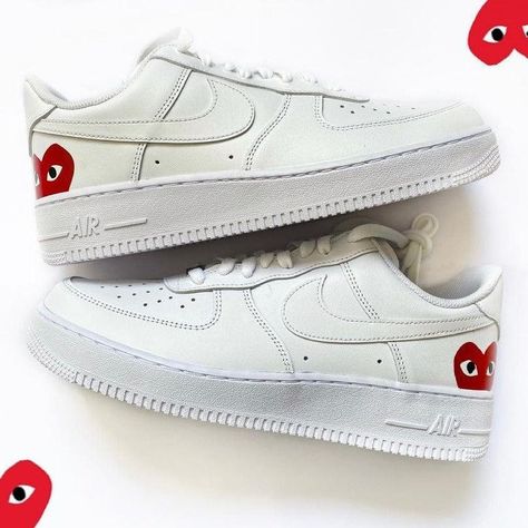 ✈︎ Worldwide shipment.  ♥ Hand painted custom Nike sneakers ★ Time to ship out is 1-2 weeks at te moment! - All customs are waterproof / scratch resistant. Order your customs sneakers below. Customising Shoes, Shoe Embroidery, Shoe Artwork, Black Air Force 1, Nike Footwear, Nike Air Force 1 Custom, Custom Nike Shoes, Air Force 1 Custom, Custom Air Force 1