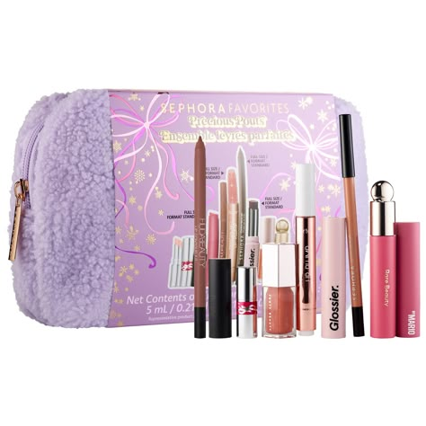 A 9 piece set of lip glosses and liners - includes bestsellers from brands like Rare, Fenty, and Huda Beauty What Else You Need to Know: Discover your signature lip look with this juicy set that includes nine must-have lip products: four full size, four minis, and a deluxe size. Assorted with a range of lip oils, plumpers, and liners, this set is curated with all you need to create the perfect lip for the holidays. Huda Beauty Lip Liner, Sephora Gift Sets, Huda Beauty Lip Contour, Sephora Holiday, Sephora Lip, Nars Lipstick, Makeup Sephora, Sephora Favorites, Lip Serum