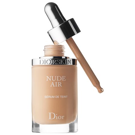 Mac Makeup Foundation, Make Up Kits, Alat Makeup, Future Wardrobe, Tom Riddle, Makijaż Smokey Eye, Dior Makeup, Makeup Items, Tinted Moisturizer