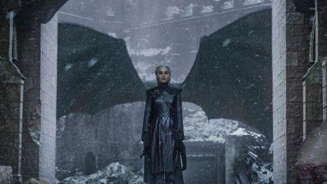 As we mourn the end of one of recent history’s greatest shows, let’s look back at some of the most jaw-dropping moments in Game of Thrones. Game Of Thrones Episodes, Speech Games, The Winds Of Winter, Game Of Thrones Tv, Game Of Thrones Dragons, Aesthetic Lockscreens, Got Dragons, Targaryen Aesthetic, Night King