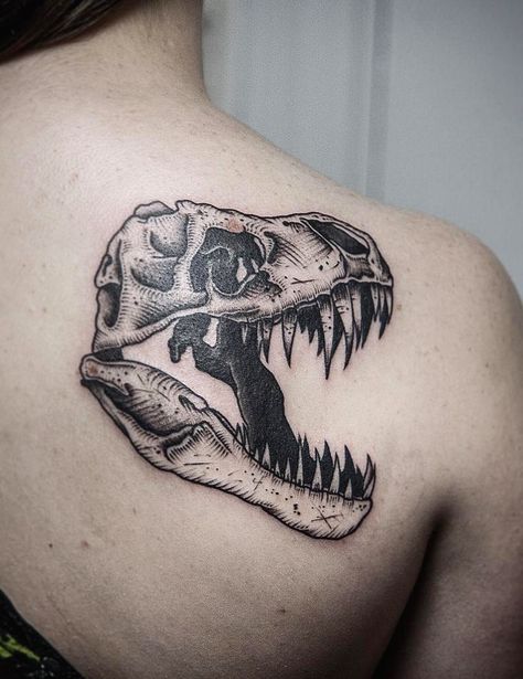 My fresh t-rex skull by Bobby Anders @ AKA Berlin. Dinosaur Skull Tattoo, T Rex Tattoo, Dinosaur Tattoo, Dinosaur Skull, Latest Tattoo Design, Dinosaur Tattoos, Back Piece Tattoo, Theme Tattoo, Spooky Tattoos