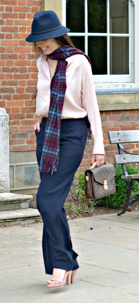 How to wear blush pink & navy blue - Fashion over 40 | Winser London silk shirt with wide leg trousers | Louis Vuitton Metis Blush Pink Navy Blue, Navy Blue Fashion, Winser London, Louis Vuitton Metis, Chic Over 50, Womens Fashion Inspiration, Navy Fashion, Fashion Over 40, Iconic Women