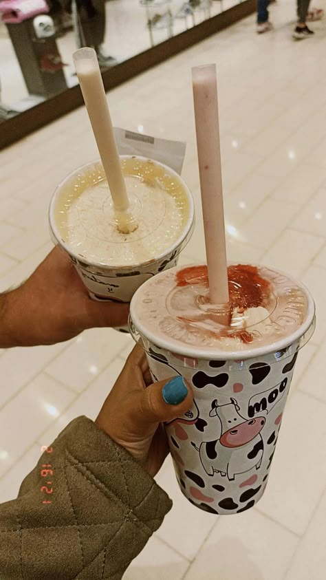 Vsco Pics Ideas, Milkshake Fake Story, Milkshake Aesthetic, Milk Shakes, Think Food, Foto Ideas Instagram, Instagram Blog, Teenage Dream, Story Instagram