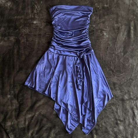 Fairycore asymmetrical purple dress. Strapless.... - Depop Kirie Goshima, Senior Hoco, Purple Corset, Guts Tour, Chloe Clothing, Tour Outfits, Fits Clothes, Style Savvy, Ruched Bodice