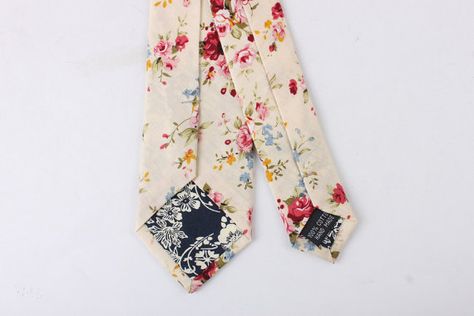 Cream Retro Floral Skinny Tie 2.36 Inches Elegant Summer Floral Print Ties, Classic Fitted Ties With Floral Print, Summer Floral Print Standard Tie, Elegant Patterned Tie With Floral Print, Classic Floral Print Ties, Mens Floral Tie, Floral Necktie, Floral Pocket, Kids Bow Ties