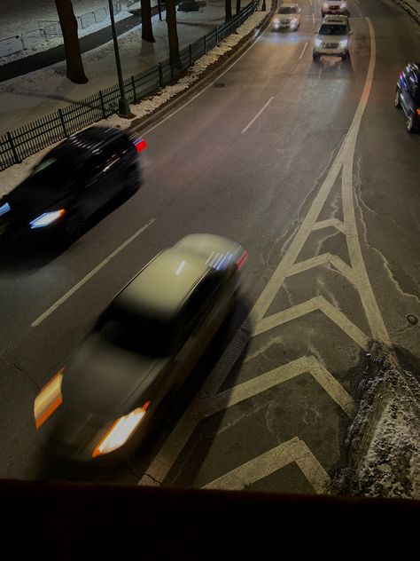 Cars On Highway At Night Aesthetic, Highway Bridge Aesthetic Night, Car Birds Eye View, Riya Core, Night Highway, Playlist Photos, Highway Bridge, Driving At Night, Pic Aesthetic