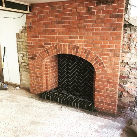 Three cetred arch, flemish bond, herringbone tuck pointing Brick Arch Fireplace, Flemish Bond, Brick Arch, Basement Remodel, Brick Fireplace, Basement Remodeling, Country House, Pug, Wall Design