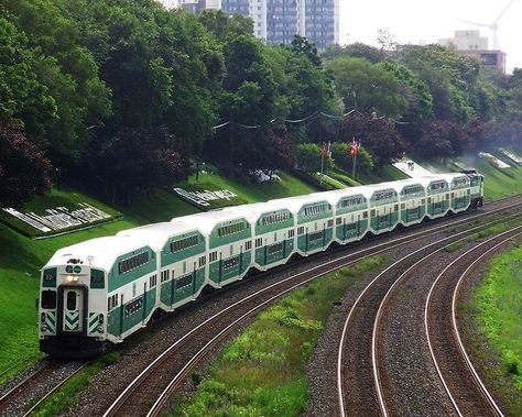 Toronto's Go Train Altoids Go Transit, Hunter Street, Commuter Train, Niagara Region, Public Transit, Train Service, U Bahn, Pedestrian Bridge, Downtown Toronto