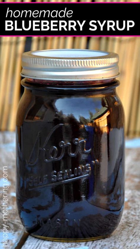 Blueberry Syrup Recipe, Homemade Blueberry Syrup, Jam Recipes Homemade, Canned Food Storage, Simple Syrup Recipes, Blueberry Syrup, Homemade Syrup, Jam And Jelly, Blueberry Jam