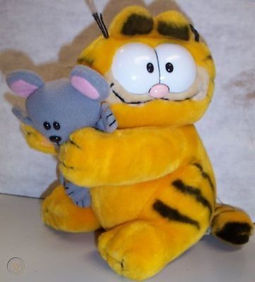 Garfields Mom, Garfield Items, Garfield Merchandise, Garfield Plushies, Garfield Stuff, Garfield Costume, Garfield Plush, Garfield Images, Garfield Cartoon