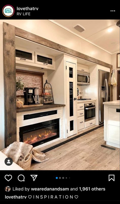 Camper Kitchen Renovation, Holiday Trailer Renovations, Rv Home Decor, Redo Camper, Camper Organization Rv Living, Renovated Rv, Rv Diy, Motorhome Remodel, Rv Redo