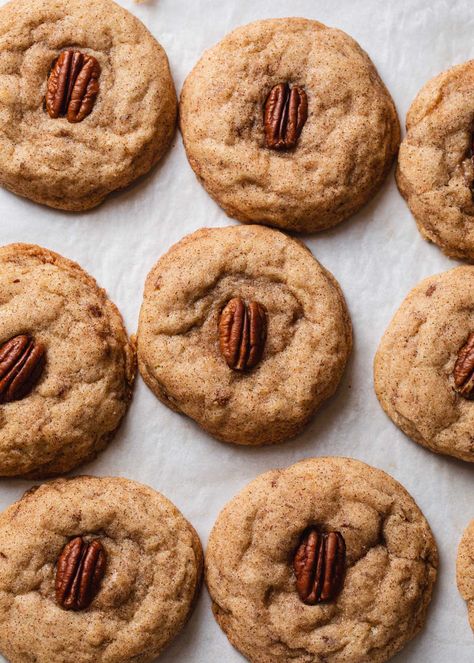 Pecan Snickerdoodles - Style Sweet Cookies With Pecans, Oreo Stuffed Chocolate Chip Cookies, Crispy Chocolate Chip Cookies, Oatmeal Cranberry Cookies, Snickerdoodle Cookies, Double Chocolate Chip Cookies, Crunchy Pecans, Chocolate Marshmallows, Cinnamon Flavor