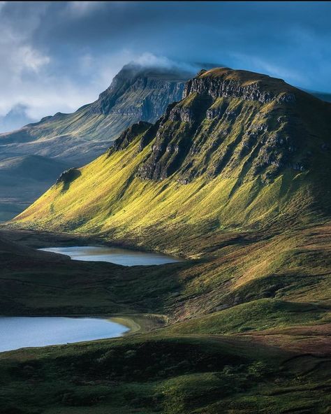 Mountains In Scotland, Scotland Landscape Photography, Magical Landscapes, Scotland Hiking, Glencoe Scotland Photographs, Callanish Stones Scotland, Luskentyre Beach Scotland, Scottish Landscape, Isle Of Skye