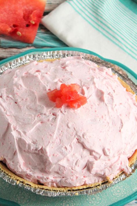 Watermelon Pie Recipes, Dessert Pies, Jello Dessert Recipes, Bakery Treats, Watermelon Pie, Beef Stroganoff Easy, Chilled Desserts, Jello Desserts, Bake Recipes