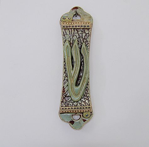 handmade ceramic mezuzah Ceramic Mezuzah Handmade, Jewish Pottery, Jewish Artifacts, Ceramic Mezuzah, Jewish Celebrations, Concrete Ideas, Play Clay, Ceramics Ideas, Pottery Ideas