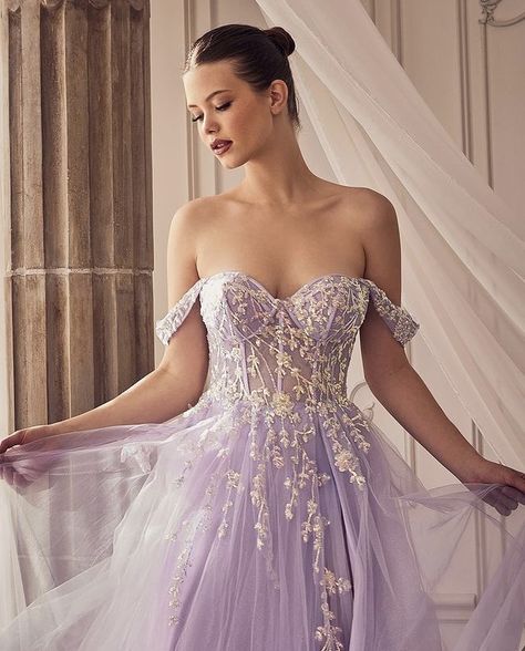 Extravagant Prom Dresses, The Best Prom Dresses, Andrea And Leo, Princess Prom Dress, Quinceanera Dresses Red, Layered Gown, Lavender Prom Dresses, Purple Quinceanera Dresses, Black Quinceanera Dresses