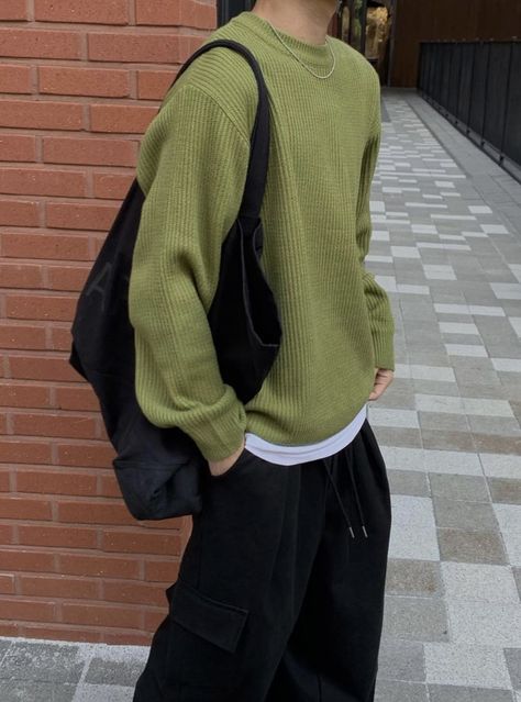 Green Fall Outfit Men, Green Clothes Aesthetic Men, Green Sweater Outfit Men, Light Green Outfit, Green Sweater Outfit, Japanese Street Fashion Men, Sweater Outfits Men, Aesthetic Outfits Men, Streetwear Fits