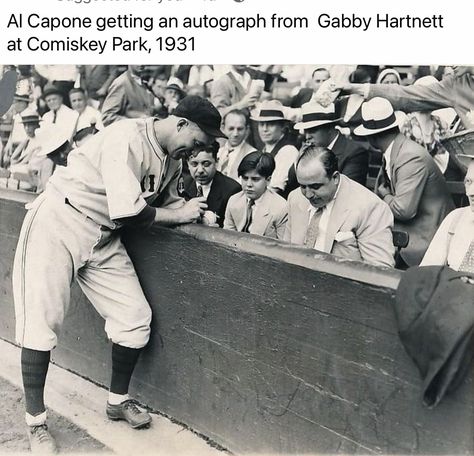 Gabby Hartnett, Raymond Chandler, Al Capone, My Kind Of Town, Unusual Art, Mystery Novels, Historical Pictures, Sports Stars, Opening Day