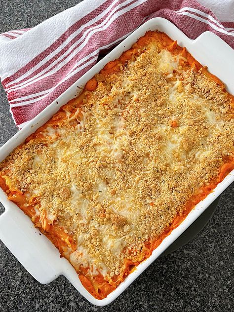 Indulge in the delicious flavors of Olive Garden's Five Cheese Baked Ziti al Forno with this easy copycat recipe! Perfect for weeknight dinners or special occasions. 5 Cheese Ziti Olive Garden, Ziti Olive Garden, 5 Cheese Ziti, Cheese Baked Ziti, Cheese Ziti, Ziti Al Forno, Five Cheese Ziti, Copycat Recipes Olive Garden, Copycat Olive Garden