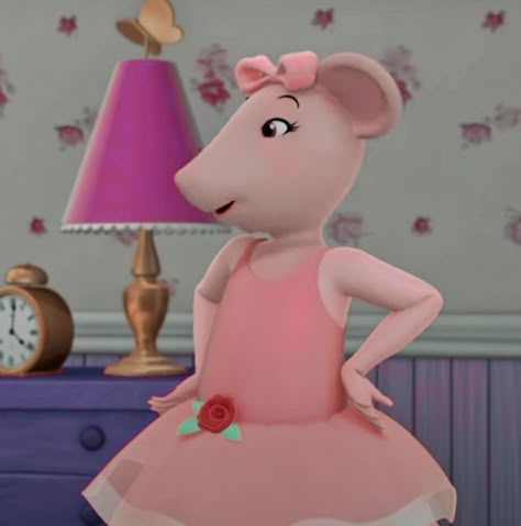 Angelina Ballerina Pfp, Angelina Ballerina Aesthetic, Barbie Ballerina, Angelina Core, Crown Aesthetic, Barbie Funny, Angelina Ballerina, Childhood Memories 2000, Childhood Shows