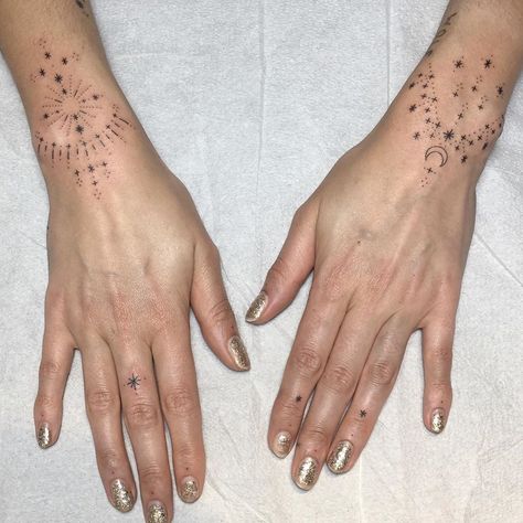 @taticompton on Instagram: “Thanks Lou Ella!☽⋅✳︎⋅✧ #handpoke #stickandpoke” Henne Tattoo, Moon Tattoos, Unalome Tattoo, Elements Tattoo, Dot Tattoos, Star Tattoo, Hand Poked Tattoo, Cute Small Tattoos, Poke Tattoo