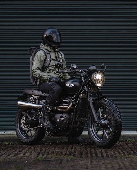 Motorcycle Gear Mens, Adventure Bike Motorcycles, Cafe Racer Helmet, Motorcycle Camping Gear, Best Motorbike, Biker Photography, Future Vehicles, Cafe Racer Design, Triumph Bikes