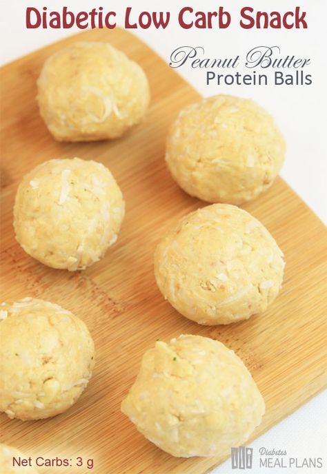 Peanut Butter Protein Balls - great low carb snack that fills you up and keep you going with energy. Peanut Butter Protein Balls, Glucose Metabolism, Low Carb Snack, Cake Vegan, Protein Balls, Peanut Butter Protein, Protein Ball, Blood Glucose, Low Carb Snacks