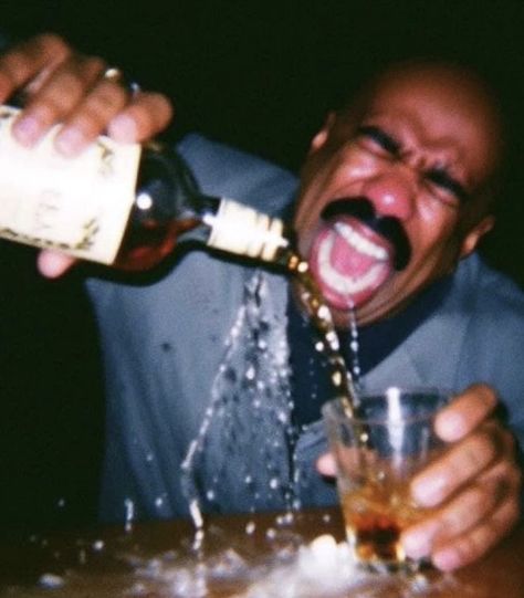 Steve harvey , lori harvey , Hennessy, drink , portraits , scorpio , scorpio season, scorpio tattoo , App Ikon, Music Cover Photos, Playlist Covers Photos, Reaction Face, Funny Profile, Steve Harvey, Very Funny Pictures, Mood Humor, Funny Profile Pictures