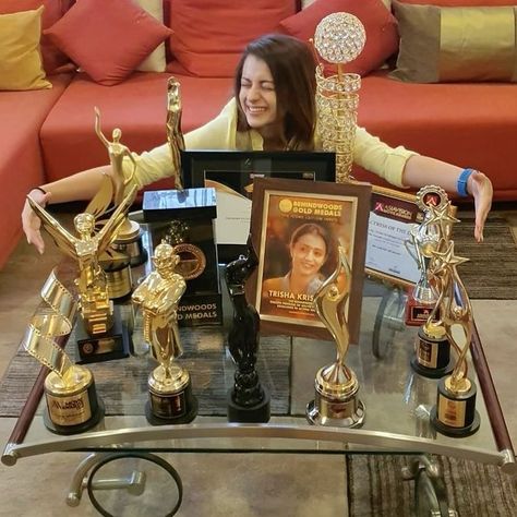 Oscars Aesthetic, Pinterest Vision Board, Actress Career, Counting My Blessings, Hollywood Aesthetic, Famous Lifestyle, Life After High School, My Future Job, Trisha Krishnan