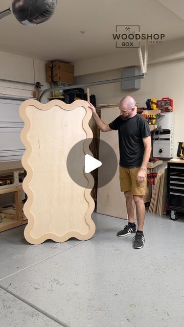 Woodshop Box Studio on Instagram: "I love how this backdrop is standing out with the extra layer 😍🙌  Creating ripple effect backdrop arch without CNC 🙌 turned out perfect!  📌 All the tools and things i use are linked in my bio 📌  📌 Need a quote for a custom woodwork? Text and email will get to me faster but also you can DM me now as well 📌  👉 I don’t do delivery ☝️ Only pickup or local delivery is available and I’m located in Sacramento 👈  #wavy #arch #backdrop #backdropdecoration #backdropdesign #custombackdrop #backdroparch #woodbackdrop #woodwork #woodshop #customwoodshop #customwoodwork #rainbowarch #archstand #woodworking #sacramento #eventdesign #eventdecor #circle #eventbackdrop #partybackdrop #weddingbackdrop #weddingbackdrops #weddingdecor #weddingdecoration #woodworker # Circle Backdrop With Balloons, Party Backdrop Stand, Diy Backdrop Stand, Backdrop Arch, Diy Birthday Backdrop, Wooden Backdrops, Cnc Furniture, Wood Arch, Arch Backdrop