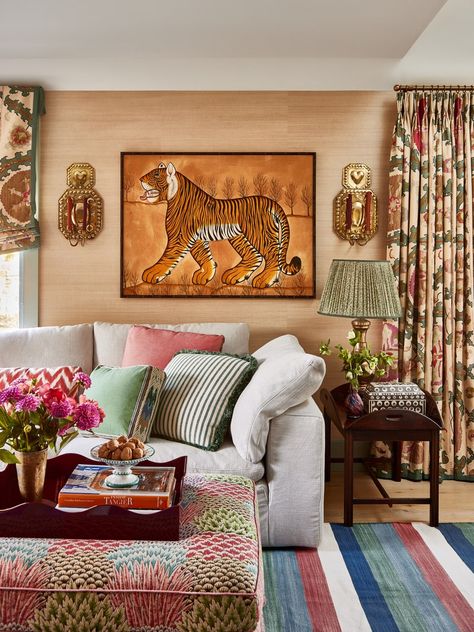 A bright and joyful American country house with interiors by Elizabeth Hay | House & Garden American Country House, Elizabeth Hay, Hay House, Love Candle, Childrens Bathroom, English Interior, Eclectic Living, Hay Design, Eclectic Living Room