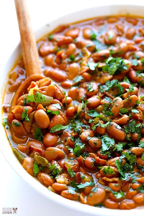 Frijoles BorrachosDelish Drunken Beans, Mexikansk Mat, Mexican Side Dishes, Pinto Beans, Side Recipes, Edamame, Bean Recipes, Mexican Dishes, Side Dish Recipes