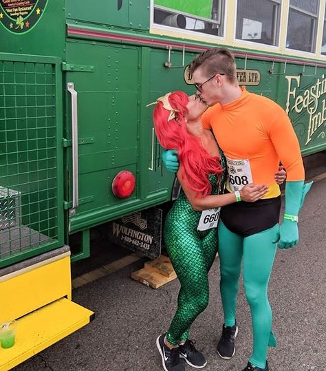 Aquaman and Mera From Aquaman Creative Couples Costumes, Hawaiian Halloween, Boxing Halloween Costume, Sibling Halloween Costumes, Couples Costumes Creative, Punny Halloween Costumes, Halloween Costumes Diy Couples, Couples Halloween Costumes, Clever Halloween