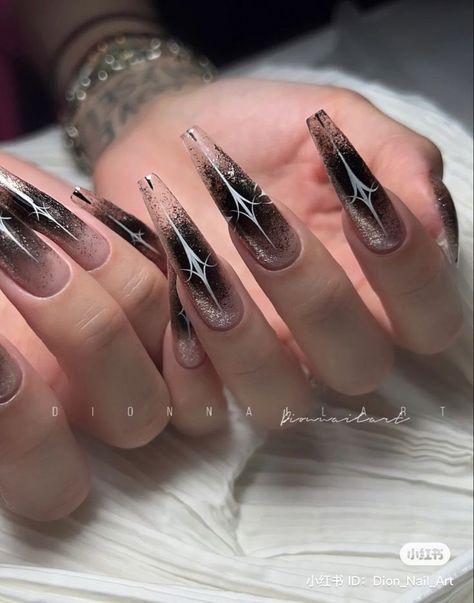 Nail Piercing, Witch Nails, Manicure Nail Designs, Punk Nails, Goth Nails, Grunge Nails, Pointed Nails, Pretty Gel Nails, Kawaii Nails