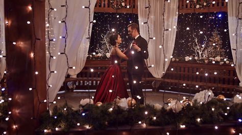 Love couple Christmas snow winter Princess Switch Aesthetic, Christmas Princess Aesthetic, Stacy And Edward Princess Switch, The Princess Switch Aesthetic, The Princess Switch, Princess Switch, Netflix Christmas Movies, Rom Coms, Carol Of The Bells