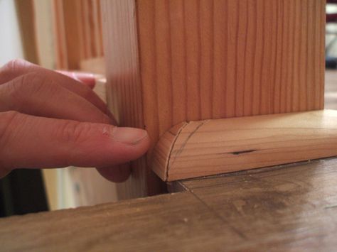 How to Install Shoe Molding or Quarter-Round and Cut a Return: Glue the Return Piece in Place Side Of Stairs, How To Install Baseboards, Base Shoe Molding, Craftsman Trim, Quarter Round Molding, Baseboard Trim, Baseboard Molding, House Trim, Floor Molding