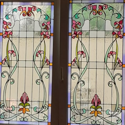 Art Nouveau Stained Glass Designs, Floral Stained Glass Windows, Art Deco Stained Glass Window, Window Painting Ideas, Interior Design Major, Antique Stained Glass Windows, Diy Stained Glass Window, Stain Glass Window Art, Glass Window Art