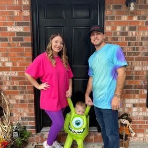 Monster Inc Costume Family Of 3, Homemade Sully Costume, Randal Monsters Inc Costume, Monsters Ink Family Halloween Costumes, Monsters Inc Family Halloween Costumes, Monsters Inc Halloween Costume Families, Family Monsters Inc Costume, Monster Inc Family Costume, Family Disney Costumes