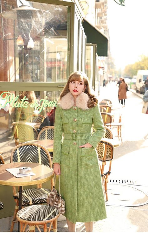 Vintage Winter Coat, Women's Winter Coat, Expensive Dresses, Retro Coat, Court Dresses, Wool Winter Coat, Style Coat, Green Coat, 1960s Fashion