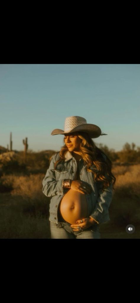 Olive Green Maternity Dress Photoshoot, Cowgirl Maternity Shoot, Green Maternity Dress Photoshoot, Western Maternity Shoot, Western Maternity Pictures, Maturity Shoot, Country Maternity Photos, Fall Maternity Shoot, Country Maternity