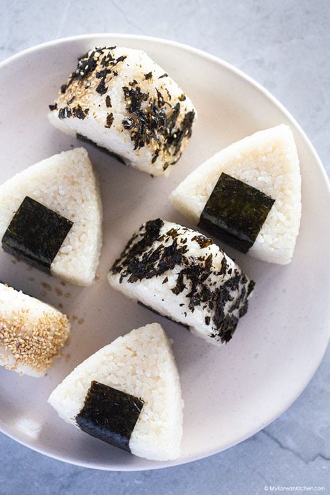 Korean Triangle Kimbap (Samgak Kimbap) Recipe Tuna Mayo Onigiri, Japanese Seasoning, Japanese Rice Balls, Yaki Onigiri, Tuna Mayo, Seasoned Rice Recipes, Kimbab, Easy Japanese Recipes, Rice Recipes For Dinner