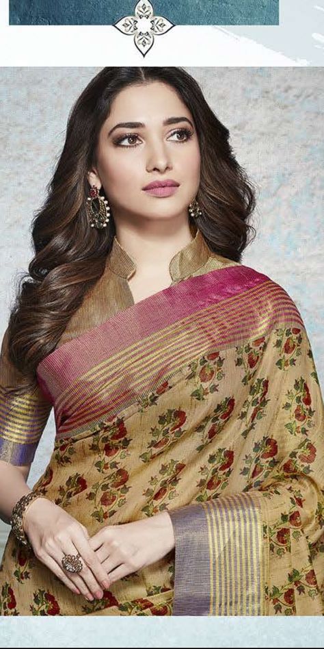 Collar Neck Blouse Designs, Collar Neck Blouse, Neck Blouse Designs, Silk Printed Saree, Bollywood Designer Sarees, Blouse Designs High Neck, Cotton Blouse Design, Best Blouse Designs, New Saree Blouse Designs