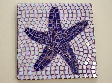 Starfish Mosaic, Mosaic Bench, Broken Tile Mosaic, Mosaic Templates, Purple Mosaic, Mosaic Tiles Crafts, Cork Crafts Diy, Mosaic Tray, Love Pinterest