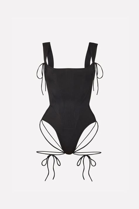 Swimsuit Aesthetic, Dilara Findikoglu, Outing Outfit, Squared Neckline, Gothic Romance, Black Bathing Suits, Best Swimsuits, Black Swimwear, Dolce E Gabbana