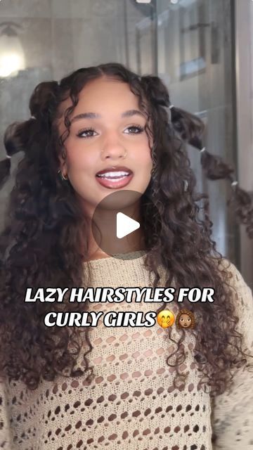 Ashlee West 🥥 on Instagram: "Bubble braids are my favorite fr 🤌🏽" Curly Hair With Bubble Braid, Curly Hair Bubble Braid Half Up, Bubble Hairstyles Half Up Half Down, Bubble Braids For Curly Hair, Bubble Hairstyle Curly Hair, Braided Hairstyles With Curly Hair, Cute Hairstyles Bubble Braid, Bubble Braids On Curly Hair, Curly Bubble Braid