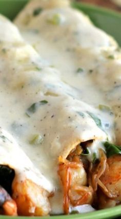 Jalapeño Cream Sauce, Shrimp Enchiladas, Authentic Mexican Recipes, Resep Seafood, Drain Pipes, Roasted Shrimp, Shrimp Recipes Easy, Shrimp Dishes, Shrimp Tacos